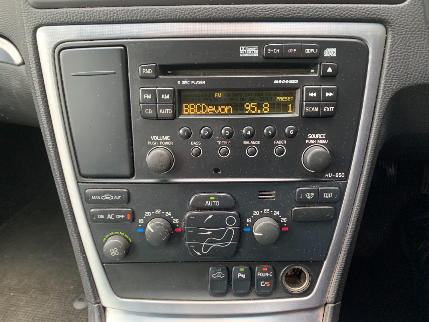 Used Volvo XC70 2006 for sale - 76560201: Photo 12