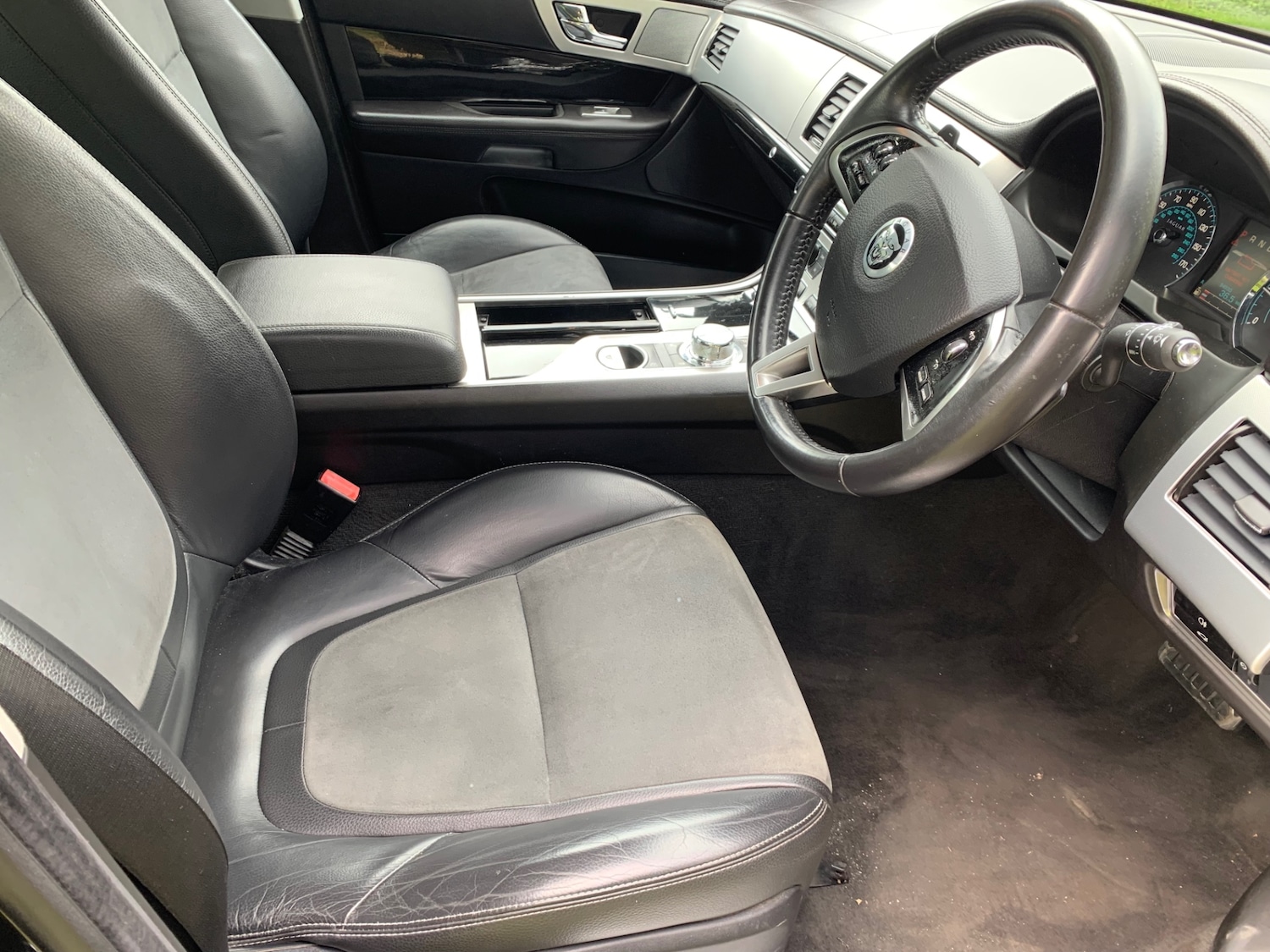 Used Jaguar XF 2013 for sale - 78078542: Photo 10