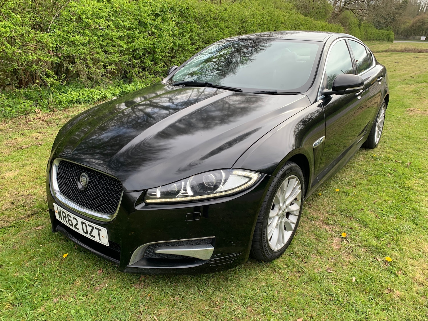 Used Jaguar XF 2013 for sale - 78078542: Photo 3