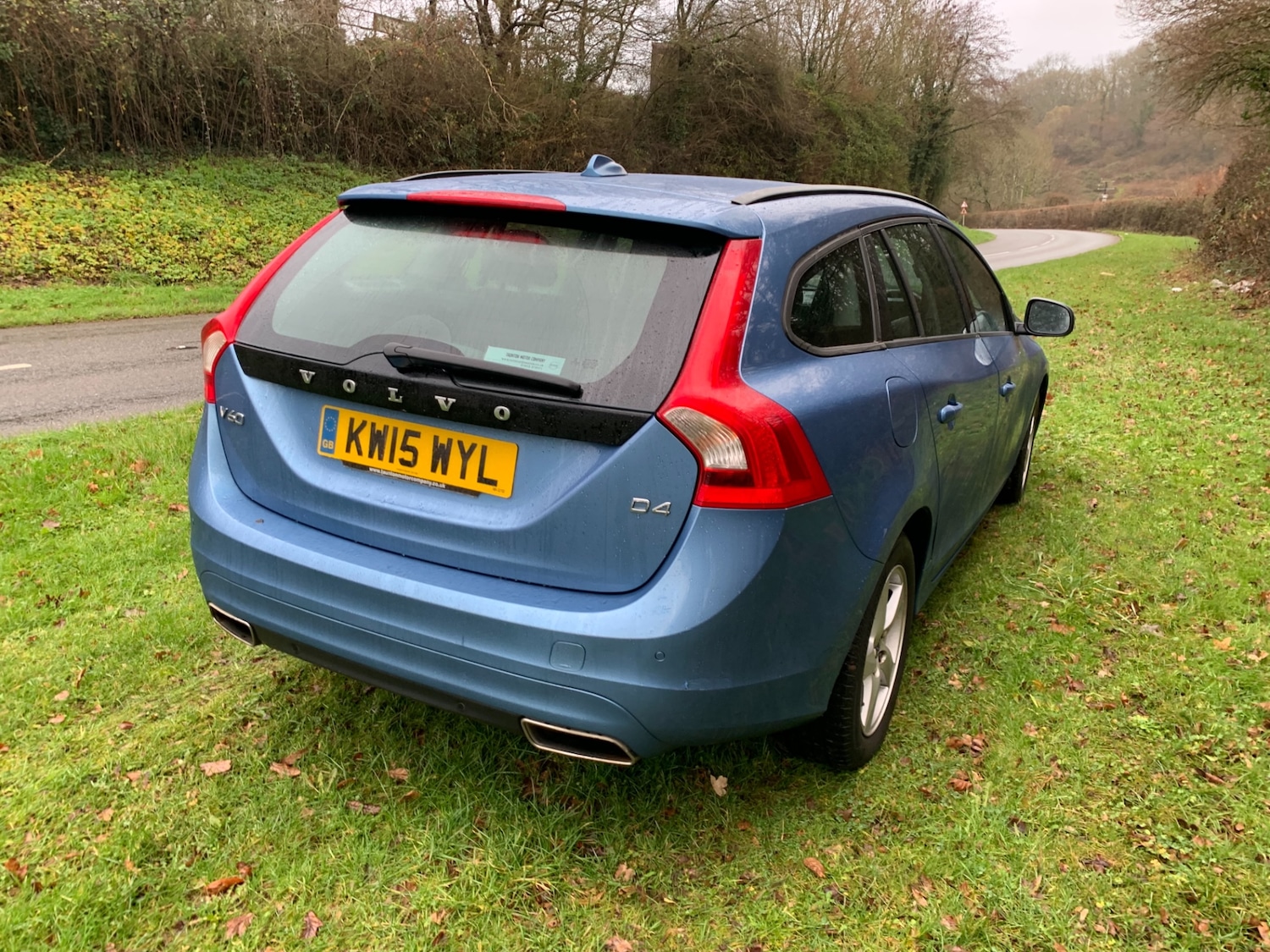 Used Volvo V60 2015 for sale - 76978942: Photo 6