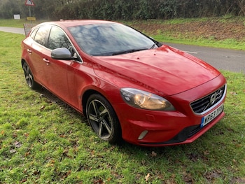 Volvo V40 feature image