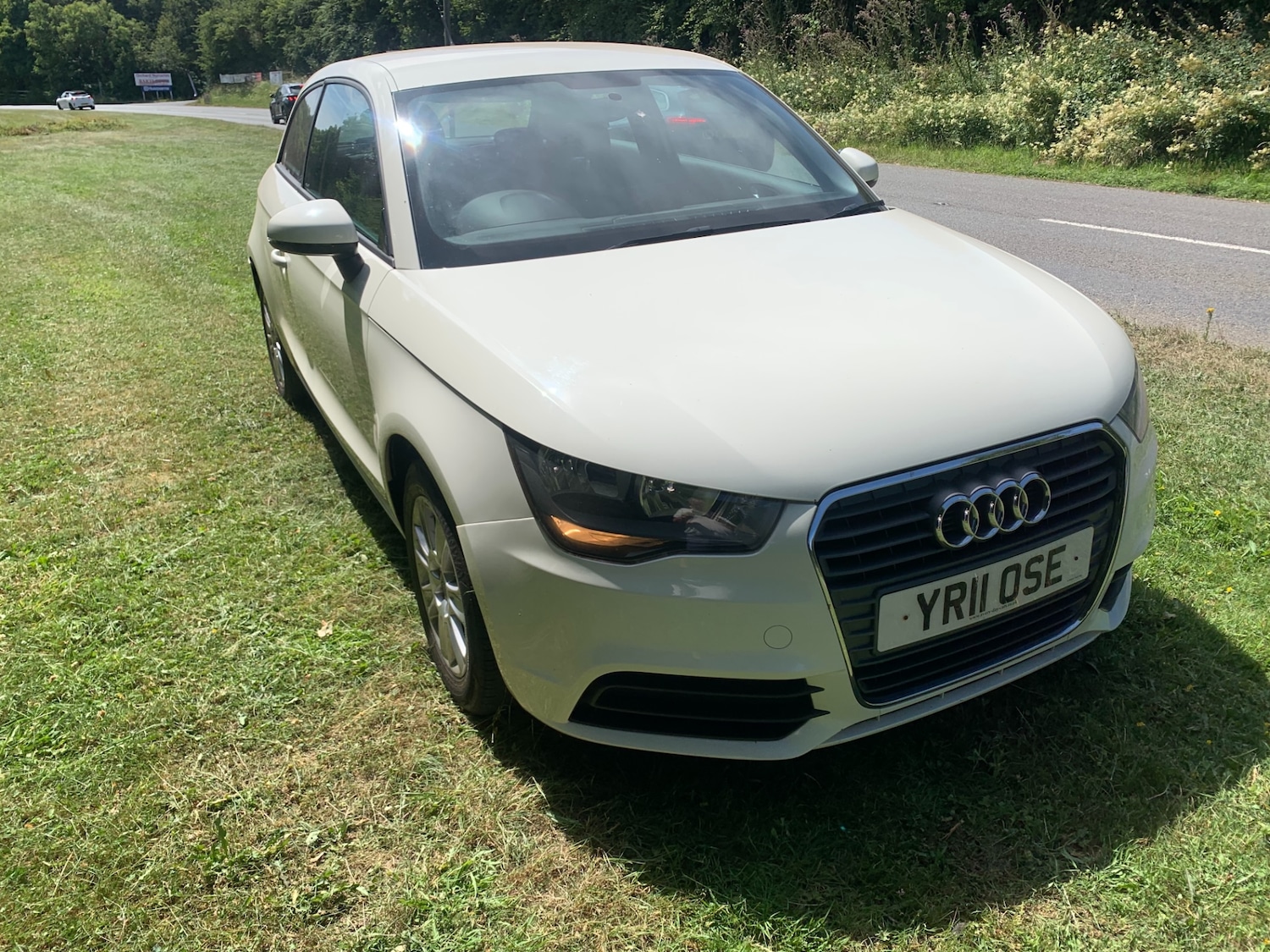 Used Audi A1 2011 for sale - 76891711: Photo 2