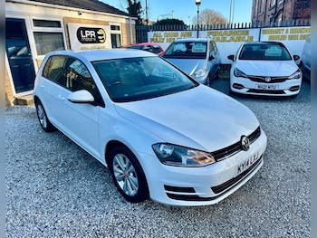 Used Volkswagen Golf 2014 for sale - 76900517: Photo