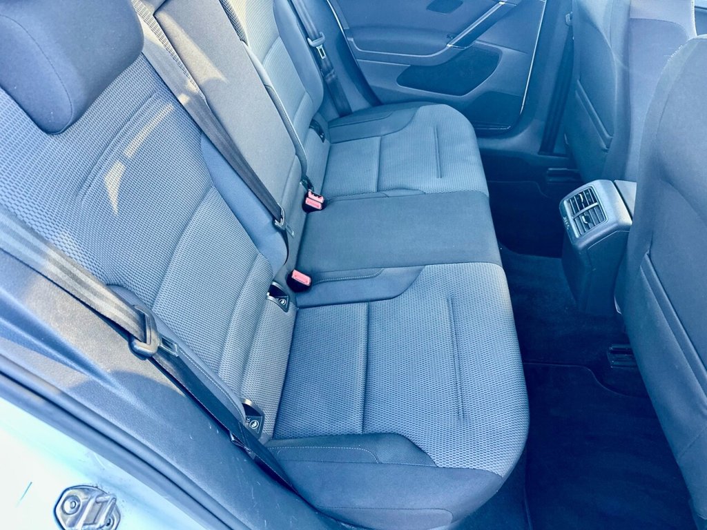 Used Volkswagen Golf 2014 for sale - 76900517: Photo 24