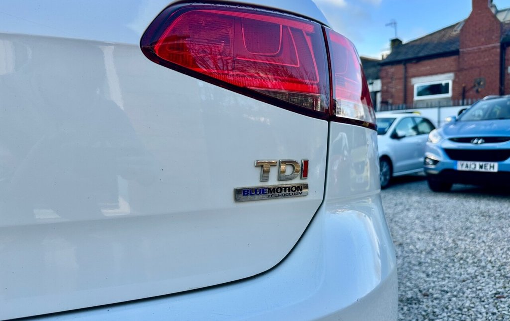 Used Volkswagen Golf 2014 for sale - 76900517: Photo 8