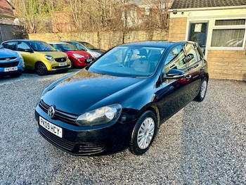 Used Volkswagen Golf 2009 for sale - 76900740: Photo