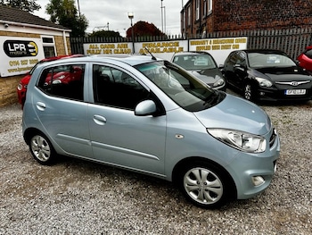 Used Hyundai i10 2011 for sale - 76267124: Photo