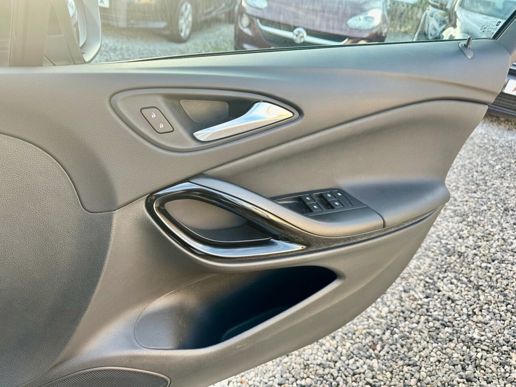Used Vauxhall Astra 2021 for sale - 76642575: Photo 16