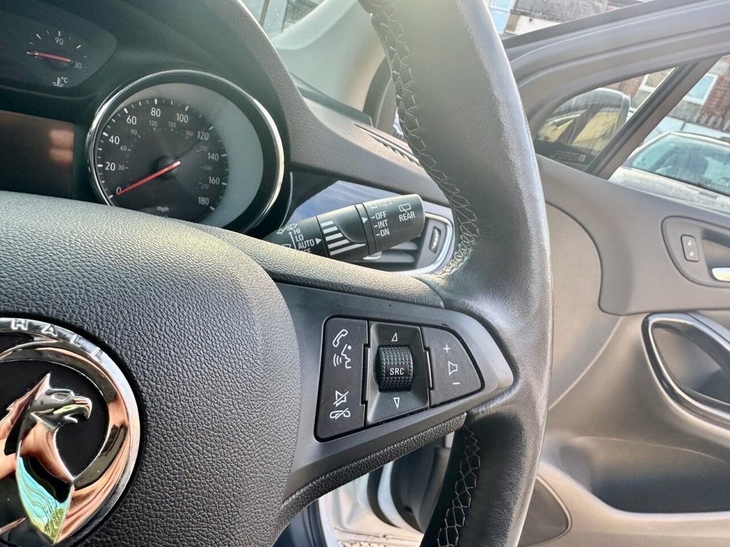 Used Vauxhall Astra 2021 for sale - 76642575: Photo 19