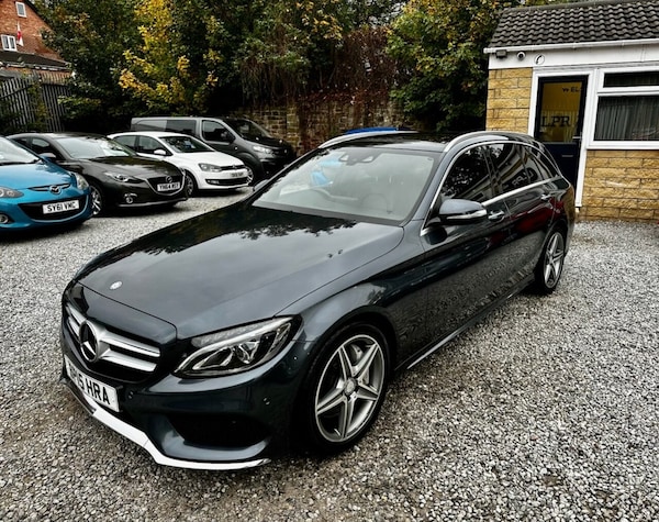 Used Mercedes-Benz C Class 2015 for sale - 76291462: Photo 2