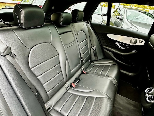 Used Mercedes-Benz C Class 2015 for sale - 76291462: Photo 32