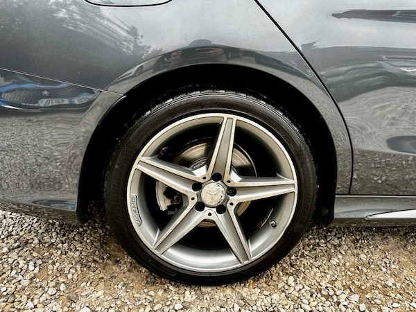 Used Mercedes-Benz C Class 2015 for sale - 76291462: Photo 8