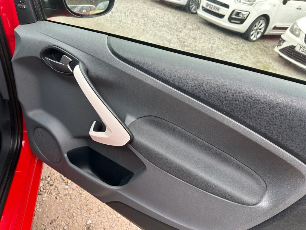 Used Ford Ka 2014 for sale - 77748337: Photo 15