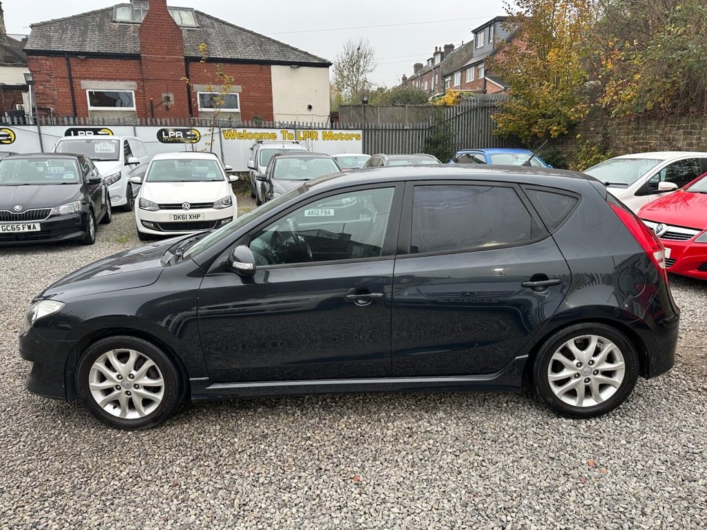 Used Hyundai i30 2010 for sale - 76536007: Photo 10