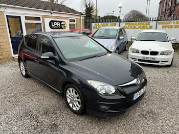 Used Hyundai i30 2010 for sale - 76536007: Photo