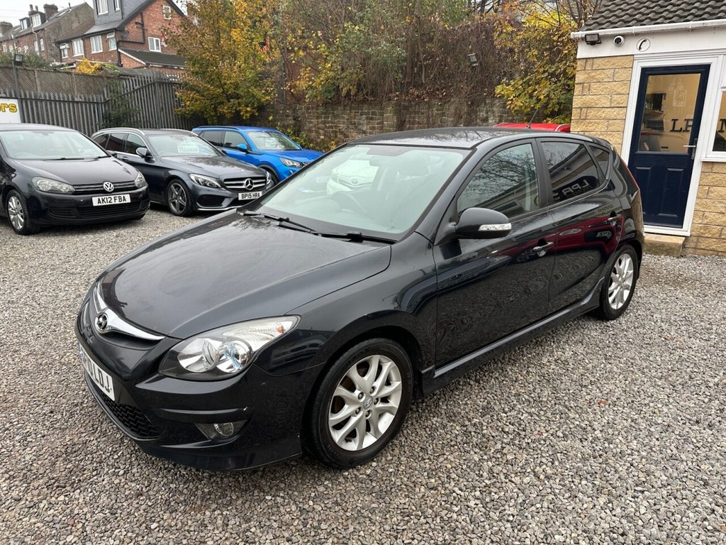 Used Hyundai i30 2010 for sale - 76536007: Photo 2