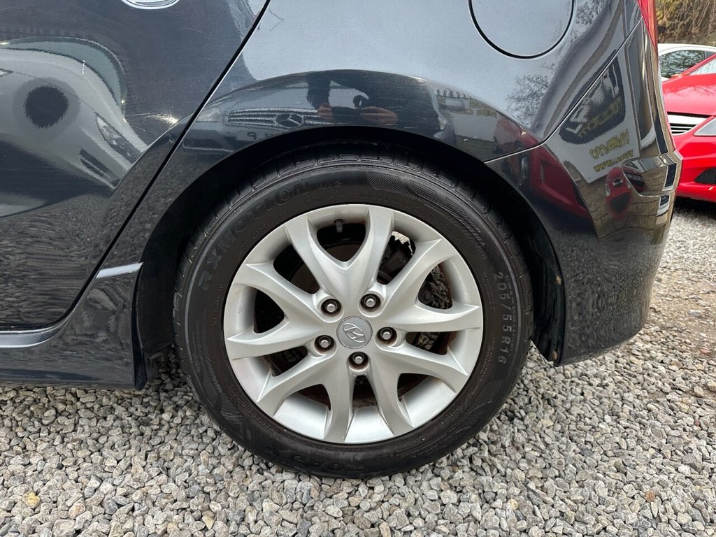 Used Hyundai i30 2010 for sale - 76536007: Photo 9