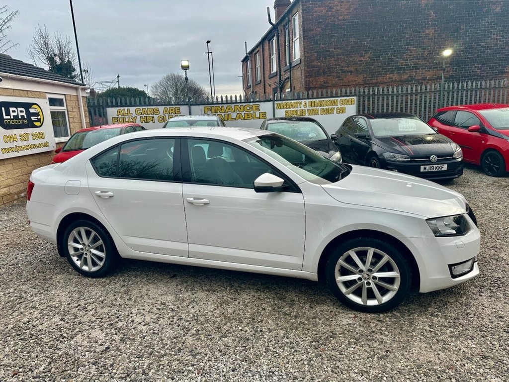 Used Skoda Octavia 2014 for sale - 77096284: Photo 3