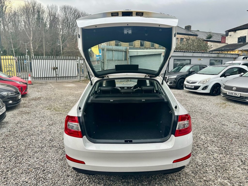 Used Skoda Octavia 2014 for sale - 77096284: Photo 6