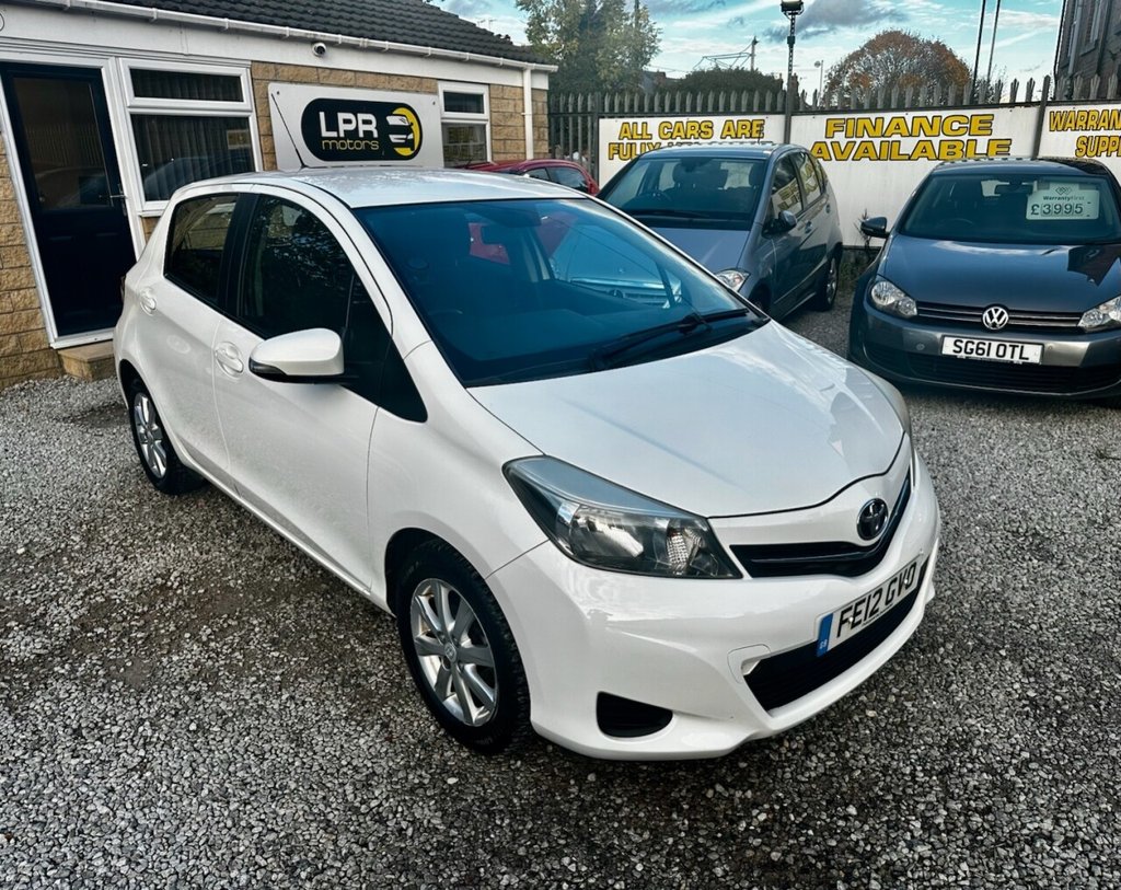 Used Toyota Yaris 2012 for sale - 76386613: Photo 1