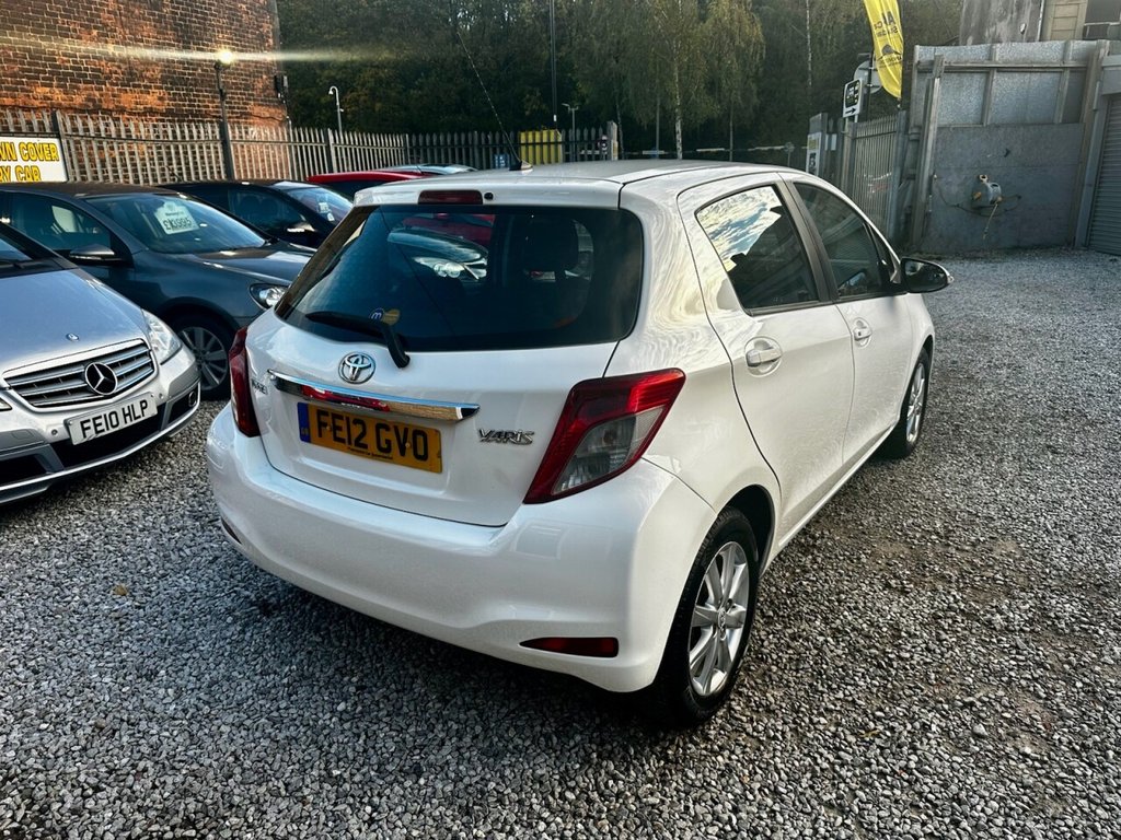Used Toyota Yaris 2012 for sale - 76386613: Photo 5