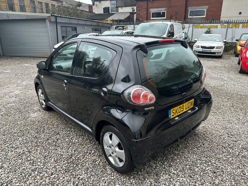 Used Toyota AYGO 2009 for sale - 77765696: Photo 9