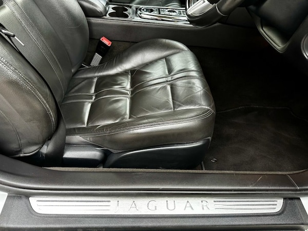 Used Jaguar XK 2013 for sale - 76291523: Photo 25