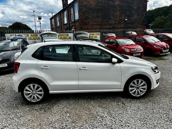 Used Volkswagen Polo 2011 for sale - 75937124: Photo