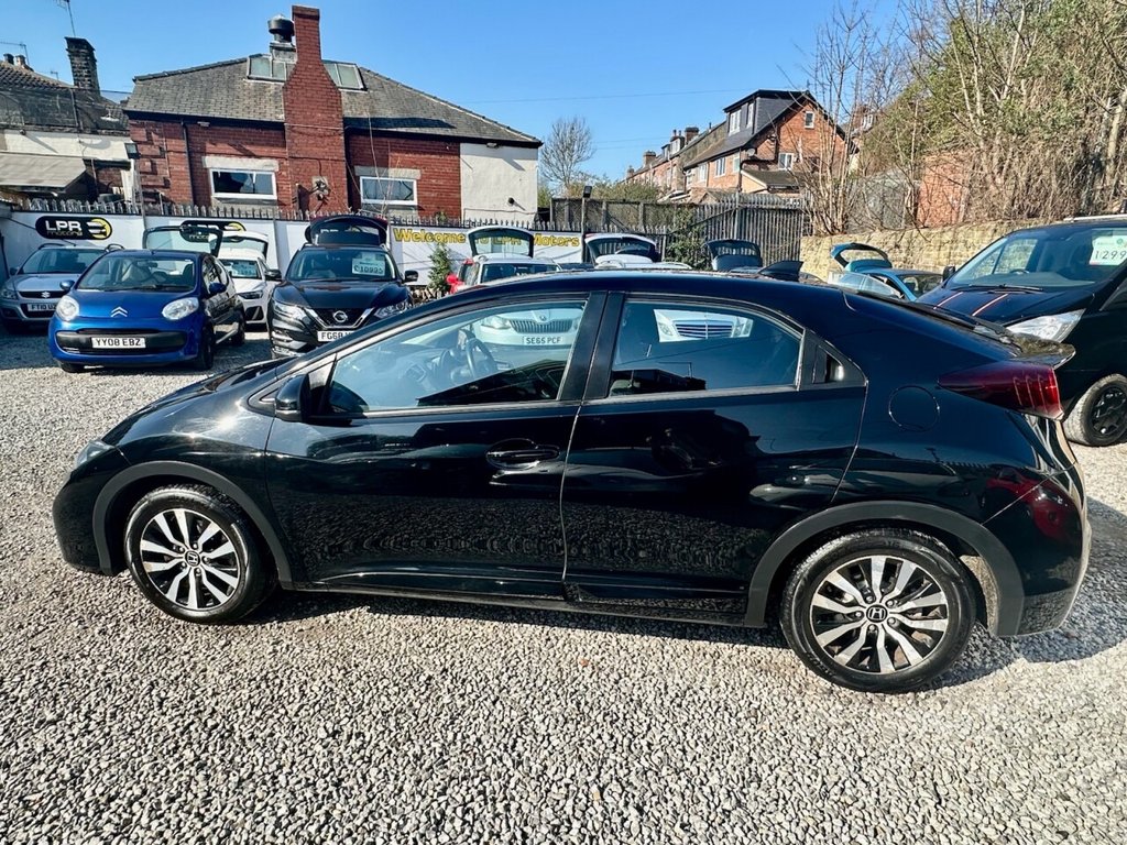 Used Honda Civic 2016 for sale - 77952858: Photo 10