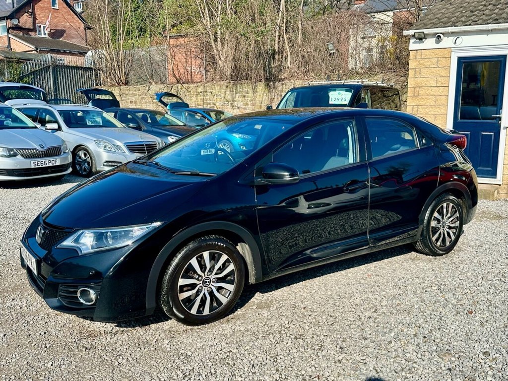 Used Honda Civic 2016 for sale - 77952858: Photo 11