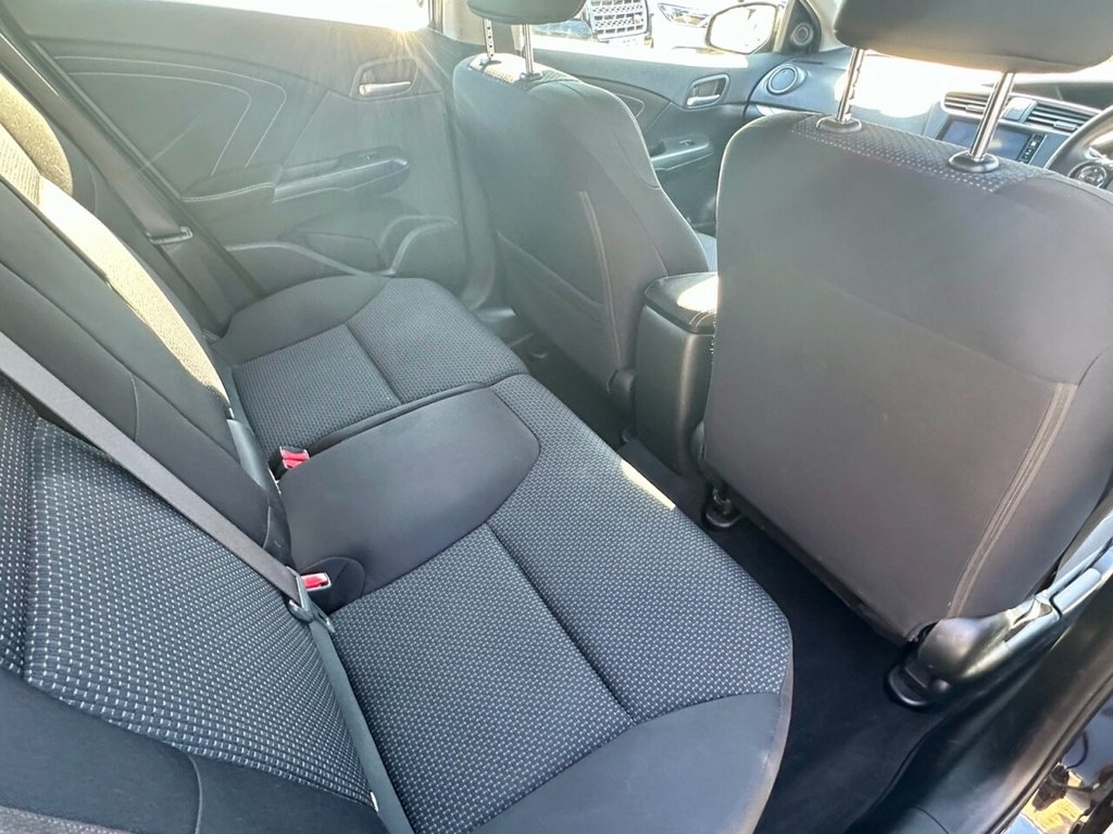 Used Honda Civic 2016 for sale - 77952858: Photo 20