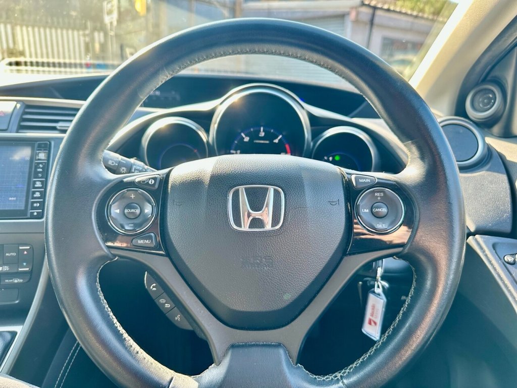 Used Honda Civic 2016 for sale - 77952858: Photo 24