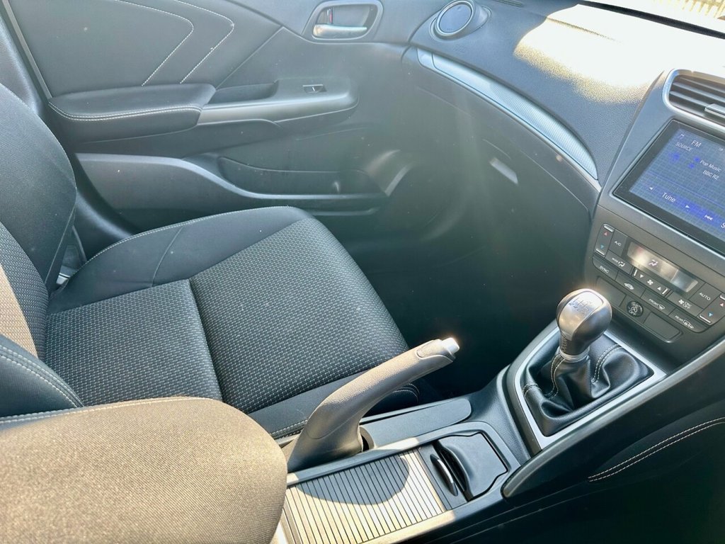 Used Honda Civic 2016 for sale - 77952858: Photo 25