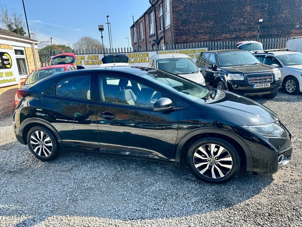 Used Honda Civic 2016 for sale - 77952858: Photo 3