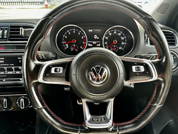 Used Volkswagen Polo 2016 for sale - 76210336: Photo 34