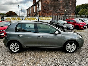 Used Volkswagen Golf 2011 for sale - 76223779: Photo