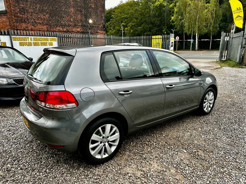 Used Volkswagen Golf 2011 for sale - 76223779: Photo 5