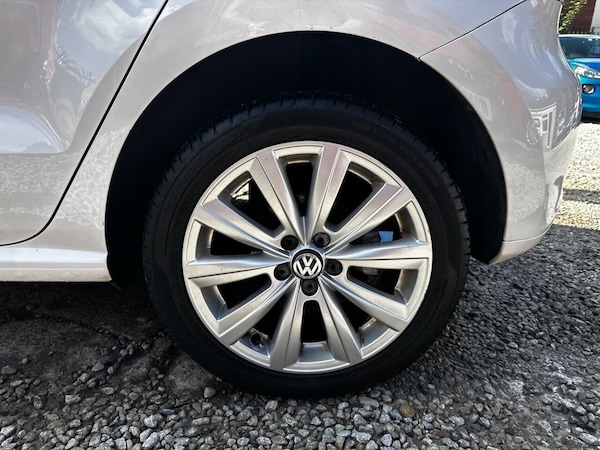 Used Volkswagen Polo 2011 for sale - 76266739: Photo 15