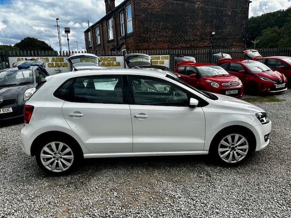 Used Volkswagen Polo 2011 for sale - 76266739: Photo 4