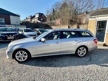 Used Mercedes-Benz E Class 2010 for sale - 78514134: Photo