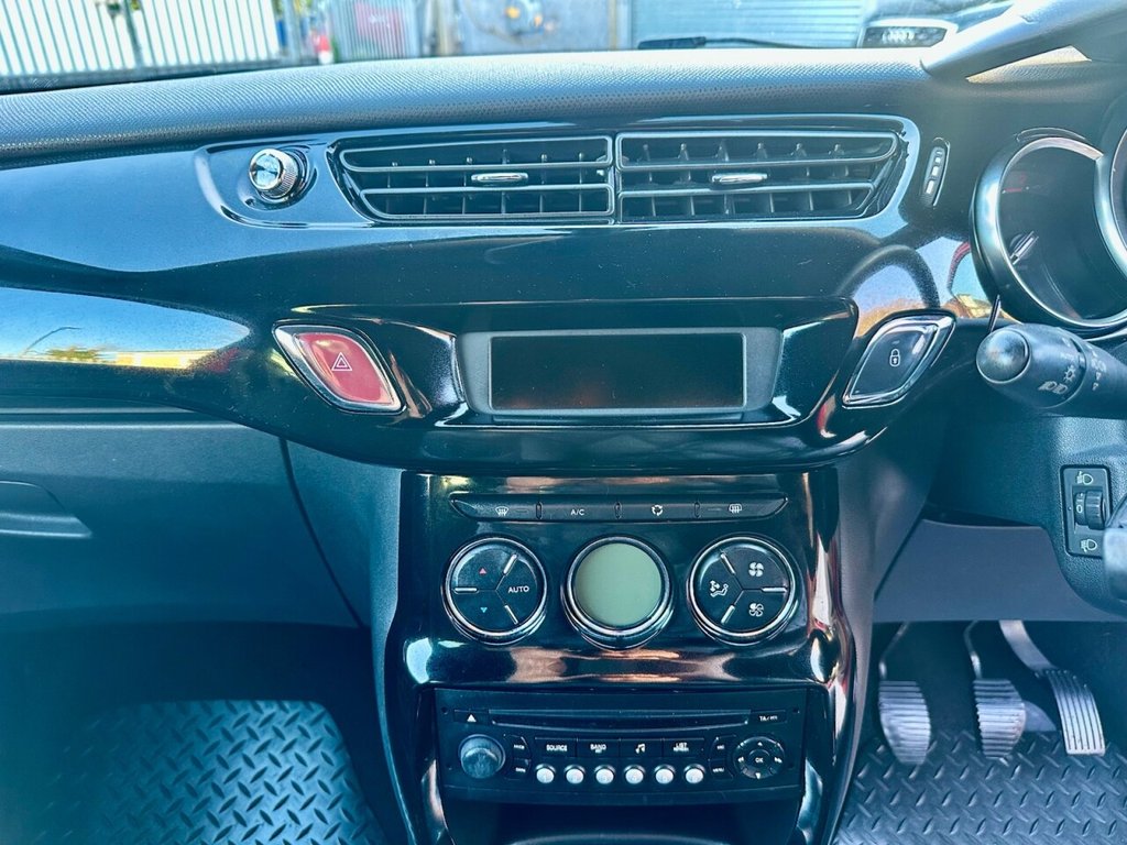 Used Citroen DS3 2012 for sale - 76642429: Photo 17