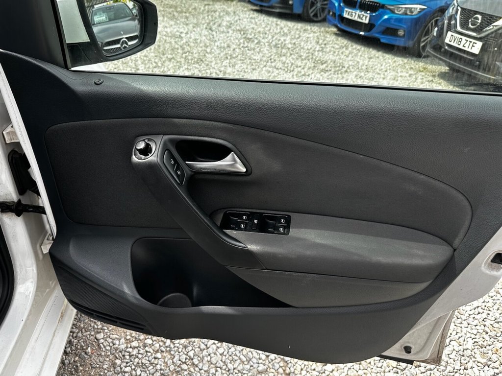 Used Volkswagen Polo 2011 for sale - 77241568: Photo 18