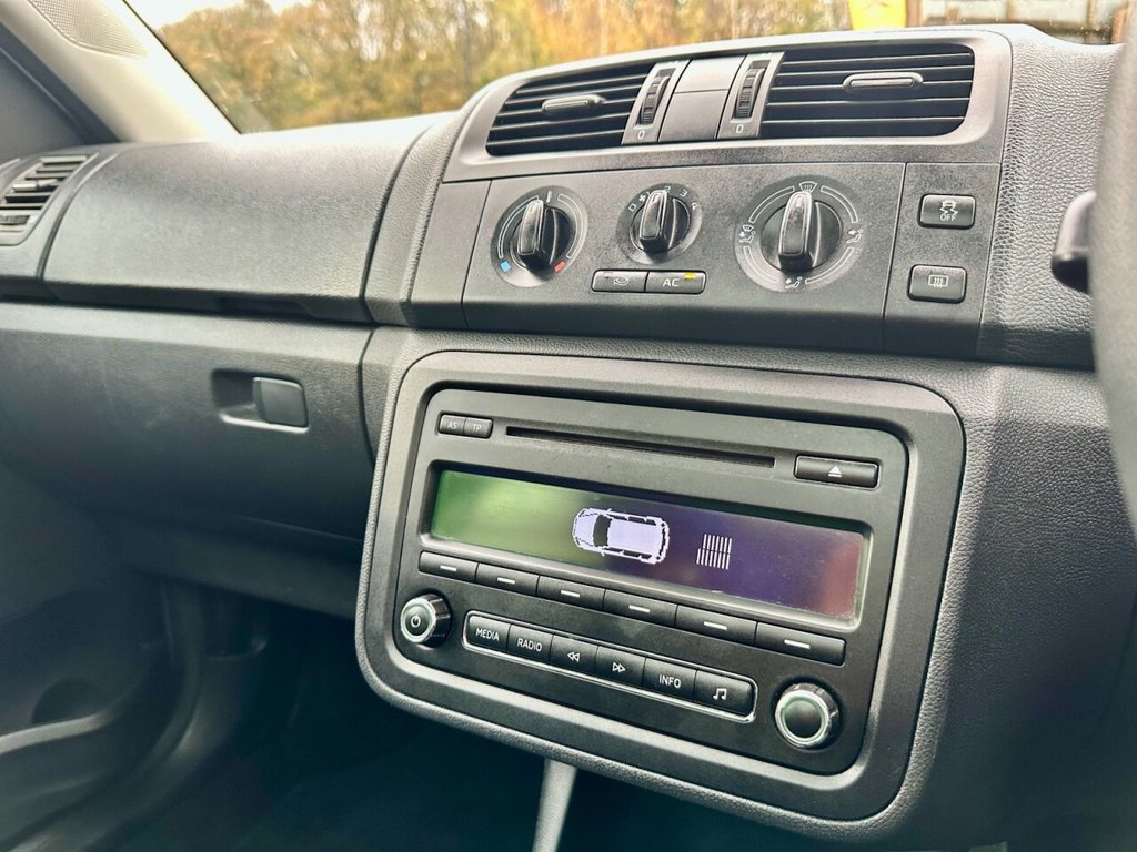 Used Skoda Roomster 2014 for sale - 76546782: Photo 23