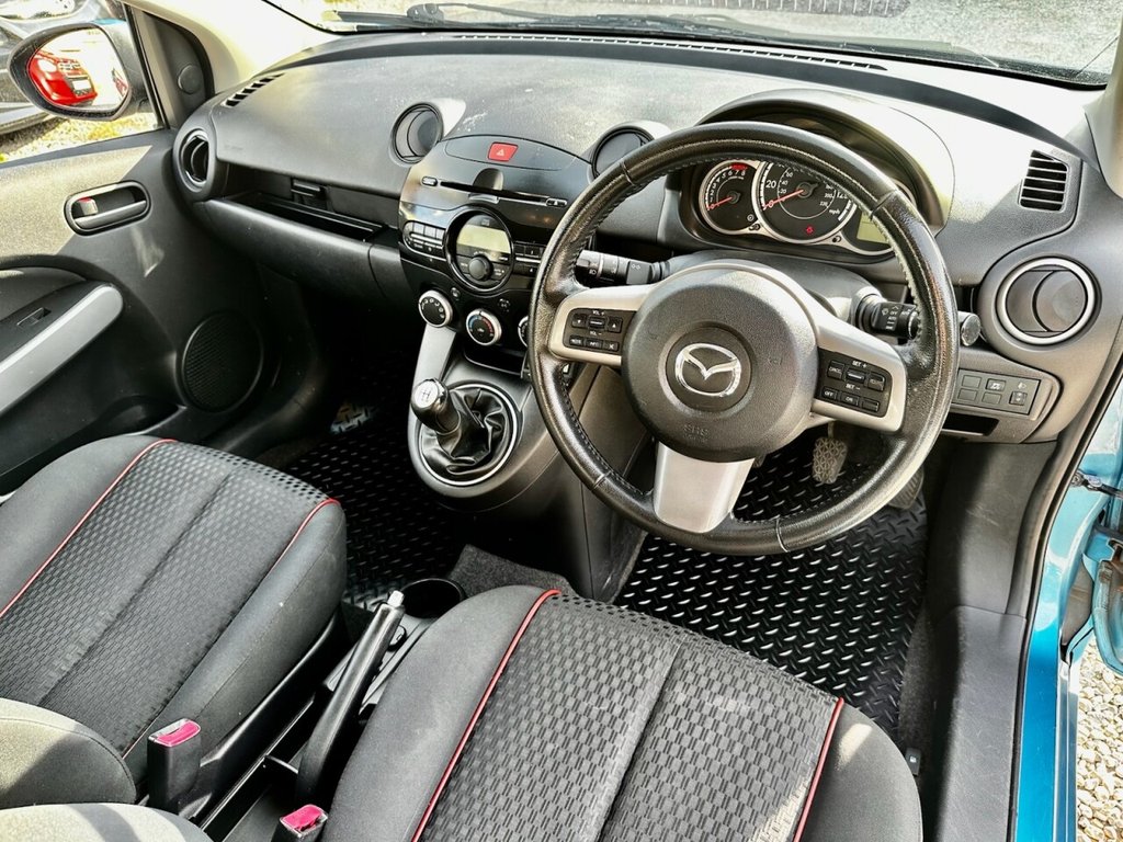 Used Mazda Mazda2 2011 for sale - 76245296: Photo 11