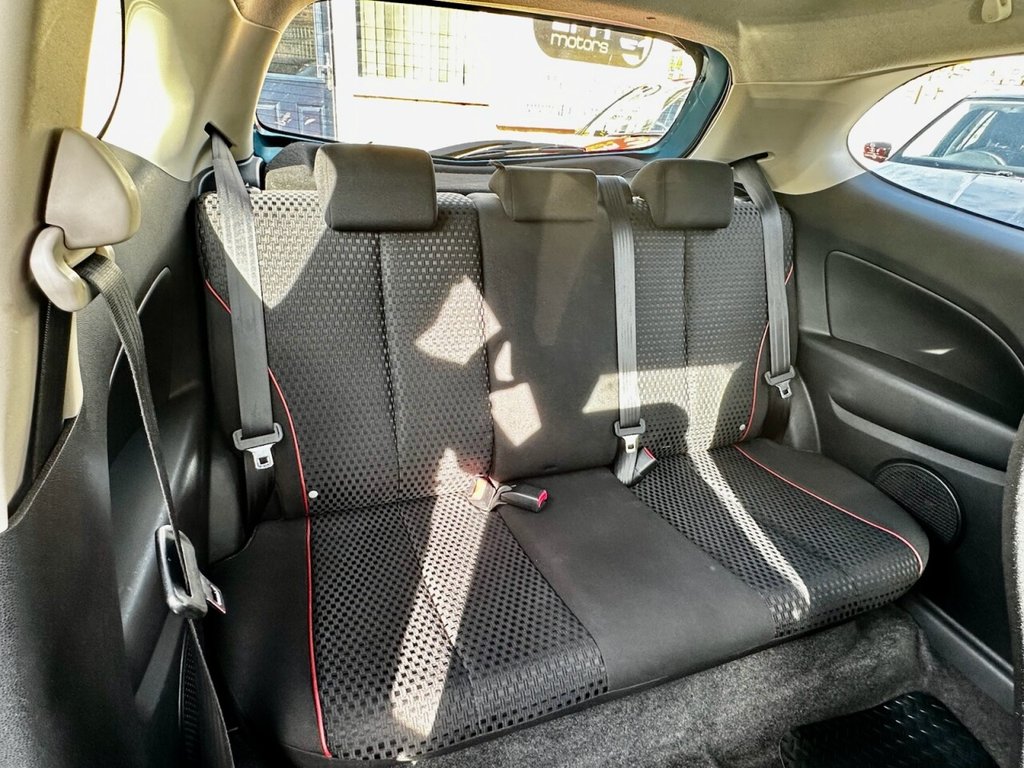 Used Mazda Mazda2 2011 for sale - 76245296: Photo 17