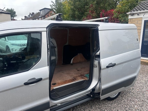 Used Ford Transit Connect 2018 for sale - 76148192: Photo 15