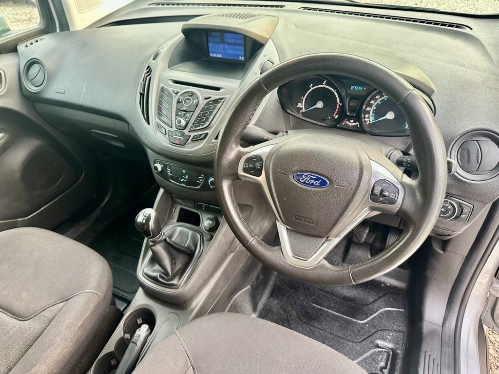 Used Ford Transit Courier 2018 for sale - 78199844: Photo 4