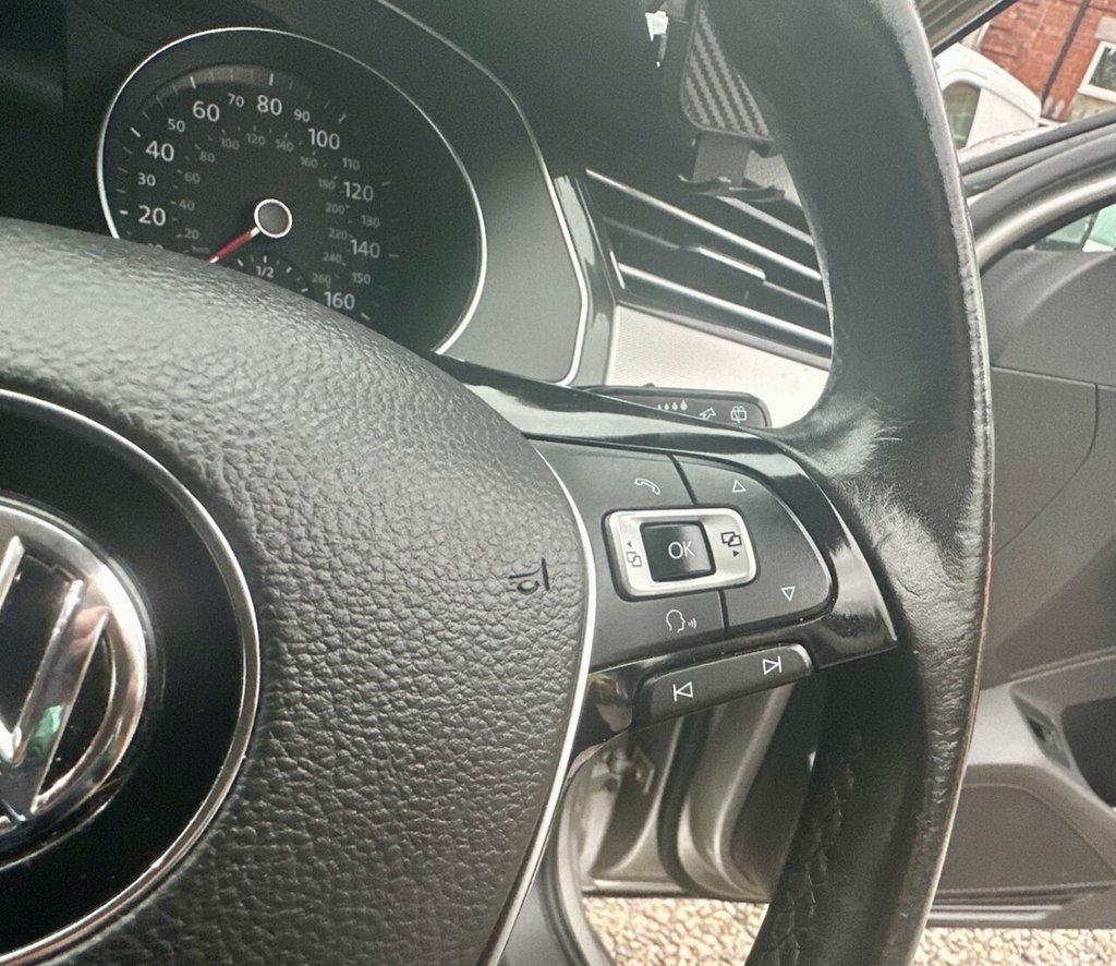 Used Volkswagen Passat 2016 for sale - 76883448: Photo 28