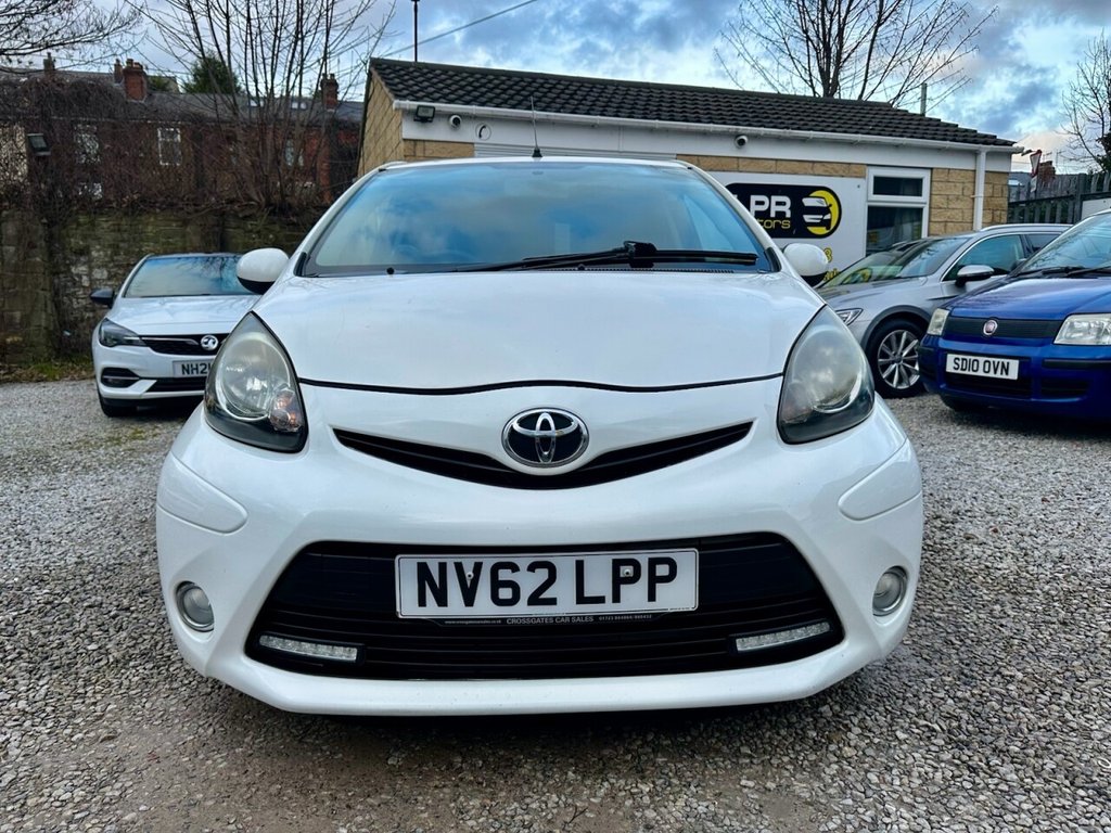 Used Toyota AYGO 2013 for sale - 77276594: Photo 10