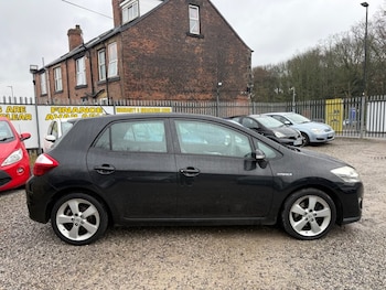 Used Toyota Auris 2010 for sale - 77693668: Photo
